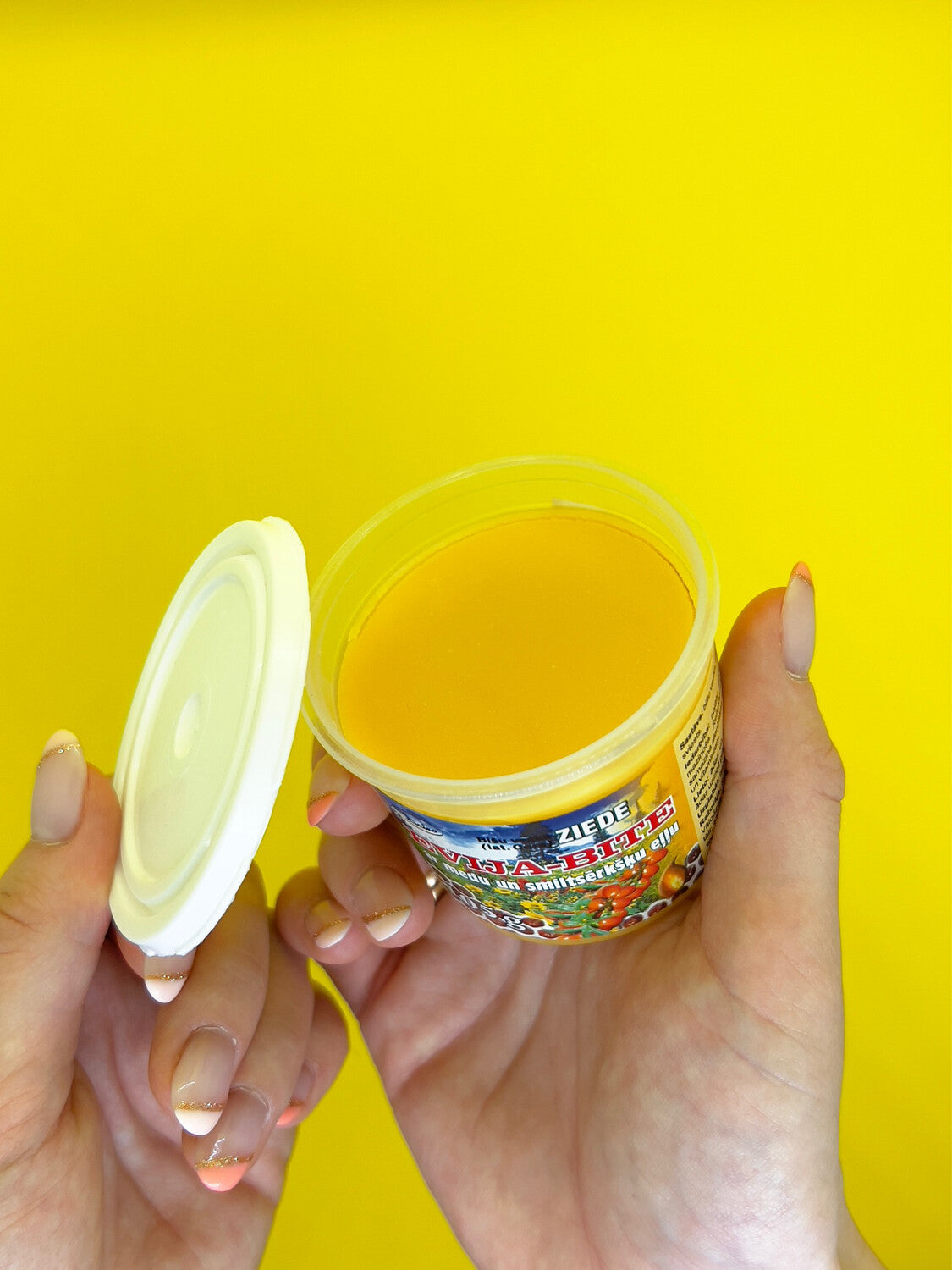 Beeswax ointment "Evija-Bite" with honey and sea buckthorn oil